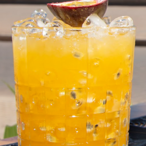 PASSIONFRUIT CAIPIRINHA